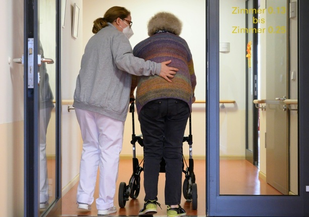 Bild vergrößern: Diakonie: Pflegesystem kollabiert ohne häusliche Betreuung