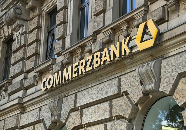 Bild vergrößern: Commerzbank erwartet Zinssenkung trotz hartnäckiger Inflation