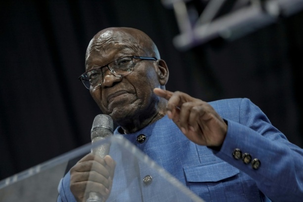 Bild vergrößern: Ehemaliger südafrikanischer Präsident Zuma von Wahl im Mai ausgeschlossen