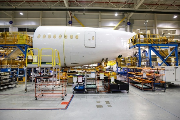 Bild vergrößern: Flugzeughersteller Boeing: Tests beweisen Sicherheit von Dreamliner-Modellen