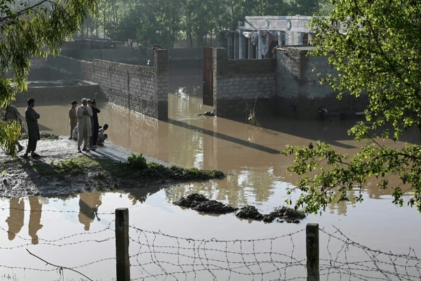 Bild vergrößern: Dutzende Tote bei Unwettern in Pakistan und Afghanistan