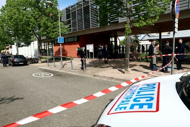 Bild vergrößern: 14-Jährige im Elsass nach Abriegelung ihrer Schule an Herzanfall gestorben