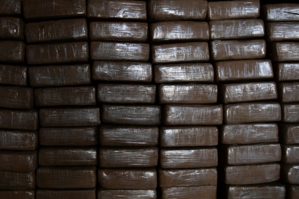 Bild vergrößern: Drogen in Beton gegossen: Peru macht Kokain mit neuer Methode unschädlich