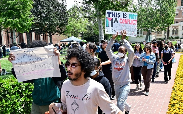 Bild vergrößern: Pro-palästinensische Proteste weiten sich auf weitere Universitäten in den USA aus