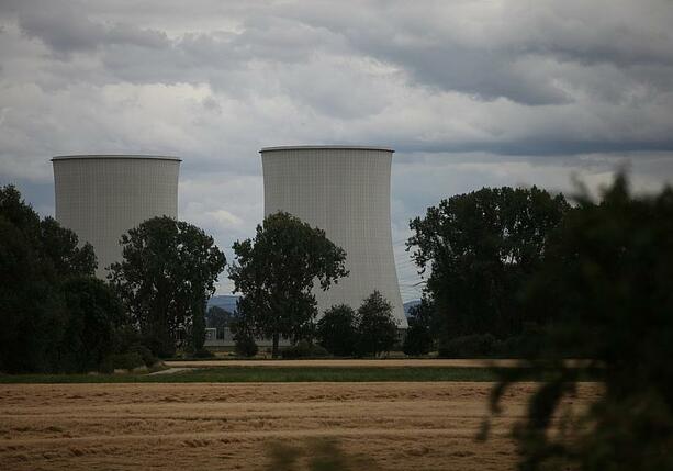 Bild vergrößern: Bericht: Habeck-Mitarbeiter ignorierten Bedenken gegen Atom-Aus