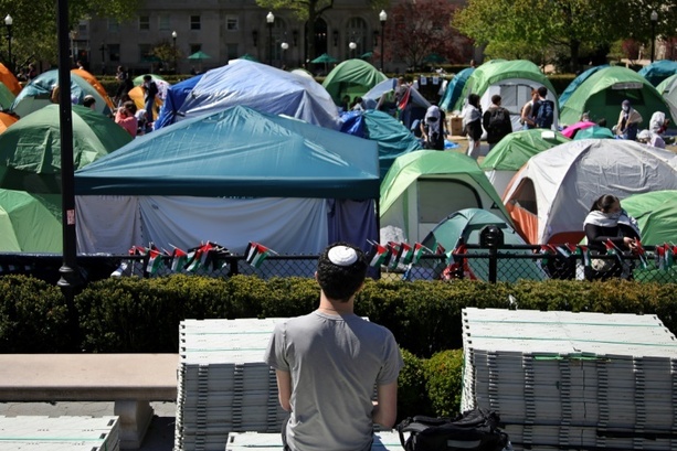Bild vergrößern: New Yorker Columbia University verschiebt Räumungsfrist für pro-palästinensisches Zeltcamp