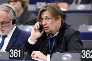 Bericht: Krahs Bro rief geheime Dokumente im Handelsausschuss des EU-Parlaments ab