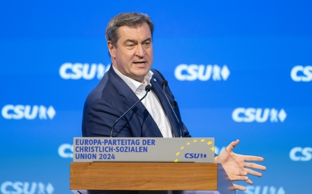 Bild vergrößern: Söder glaubt nicht mehr an Neuwahlen - CSU will in Europa zulegen