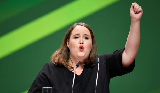 Bild vergrößern: Grünen-Chefin Lang fordert Reform der Mindestlohnkommission