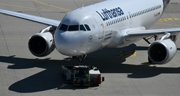 Lufthansa kündigt Sparmaßnahmen wegen Streiks an