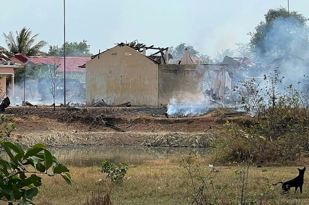 Bild vergrößern: Regierung: Hitzewelle trug zu tödlicher Munitionsexplosion in Kambodscha bei