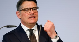 Hessens Ministerpräsident Rhein fordert konsequenteres Vorgehen gegen Islamisten-Demos