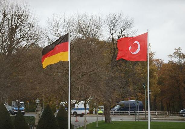 Bild vergrößern: Türkei kritisiert deutsche Eurofighter-Blockade