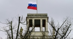 Russische Botschaft fordert von Berliner Behörden Rücknahme von Flaggenverbot am 8. und 9 Mai