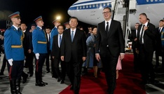 Chinas Präsident Xi trifft auf Europareise serbischen Staatschef Vucic