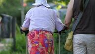 AOK-Studie: Pflegende Angehörige müssen immer mehr leisten