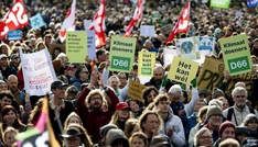 Zehntausende bei Klimaprotest vor Parlamentswahl in den Niederlanden
