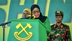 Erdrutschsieg für Tansanias Präsidentin bei von tödlichen Protesten begleiteter Wahl