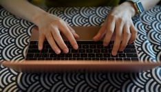 Verbraucherschützer warnen vor Manipulationsversuchen durch Online-Shops aus China