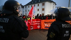 Neue AfD-Jugend: Beginn von Gründungstreffen verzögert sich wegen Protesten
