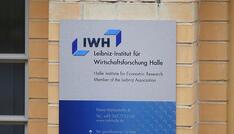 IWH meldet ersten Rückgang der Insolvenzzahlen seit Jahren