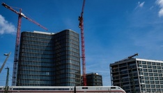 Bahn und GDL setzen Tarifverhandlungen fort