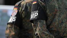 Expertin erwartet keine zügige militärische Unabhängigkeit von USA