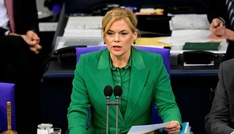 Bundestagspräsidentin Klöckner bekräftigt Wunsch nach weiblichem Staatsoberhaupt