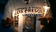 Trump-Regierung erteilt fünf Ölkonzernen Lizenzen für Venezuela