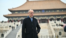 Merz schließt China-Reise ab: Besuch in Verbotener Stadt und Tech-Metropole Hangzhou