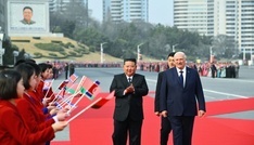 Nordkoreas Machthaber Kim empfängt belarussischen Staatschef Lukaschenko in Pjöngjang