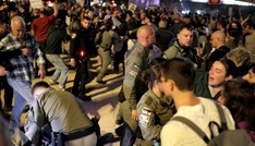 Hunderte Israelis protestieren gegen Iran-Krieg