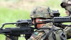 Ausreisen: Kriegsdienstgegner sehen Vorbereitung für Wehrpflicht