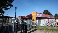 Schüler in Frankreich sticht mit Küchenmesser auf 15-Jährige ein