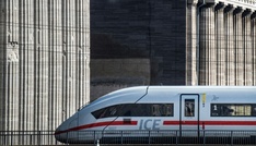 ICE nach Riss von Oberleitung in Sachsen-Anhalt gestoppt - Zwei Verletzte