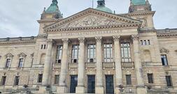 Oberster Verwaltungsrichter: Regierung muss Klimaversprechen halten