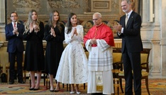 Papst würdigt Spaniens