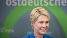 Schwesig lehnt Kopplung von Rentenbeginn an Lebensalter ab