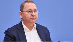 Verdi-Chef Werneke fordert sozial ausgestaltete Reformen
