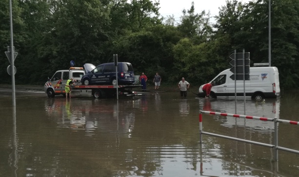 Bild vergrößern: Schadenbilanz der Kfz-Versicherer - Flutkatastrophe zerstörte 40.000 Autos