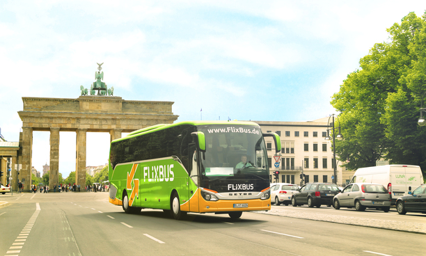 Bild vergrößern: Fernbusverkehr in Deutschland - Minus 70 Prozent dank Corona