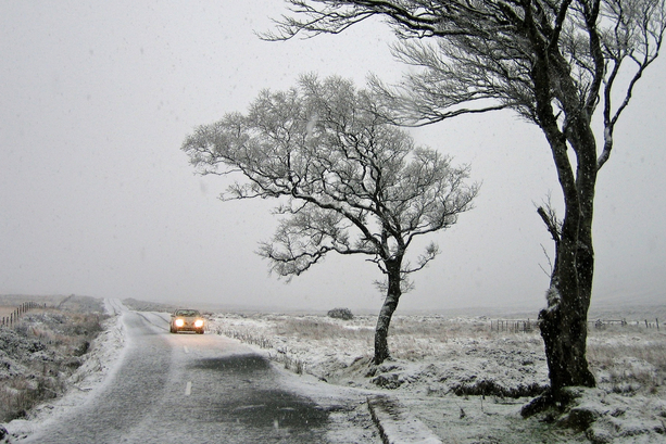 Bild vergrößern: Viele Autofahrer sind nicht auf den Winter eingestellt