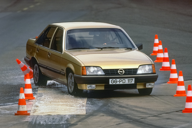Bildergalerie: 40 Jahre letzter Opel Rekord (E2) - Rekorde feiern, wie sie fallen