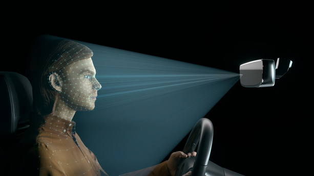 Bild vergrößern: Fahrerüberwachung von Magna - Der Spiegel sieht alles 