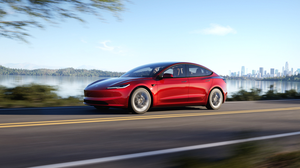 Bild vergrößern: TÜV-Ranking  - Tesla mit den meisten Mängeln 