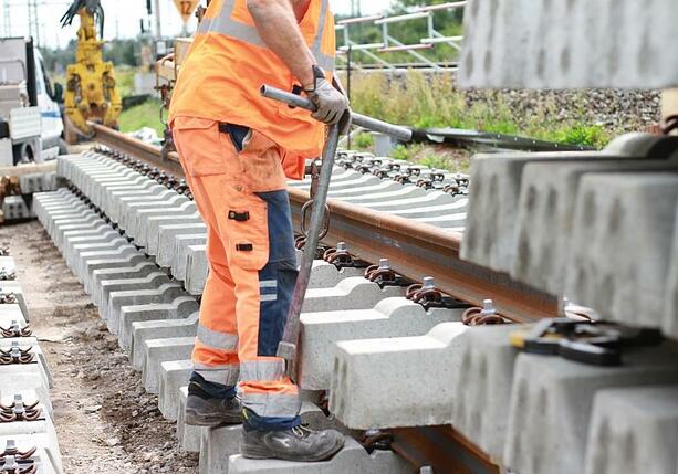 Bild vergrößern: Bahn fehlen 15 Milliarden für Sanierung in Baden-Württemberg