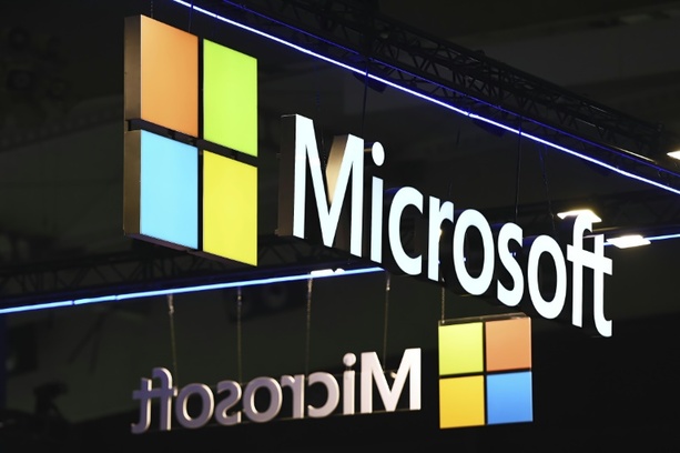 Bild vergrößern: Microsoft will deutschlandweit 1,2 Millionen Menschen im Umgang mit KI schulen