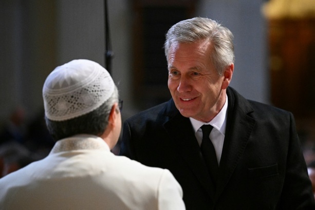 Bild vergrößern: Altbundespräsident Wulff bekräftigt seinen Satz Der Islam gehört zu Deutschland