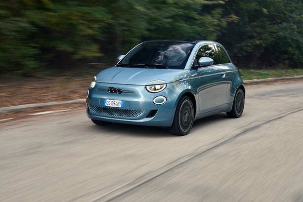 Bild vergrößern: Neuer Fiat 500 Elektro - Besser und billiger