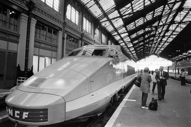 Bild vergrößern: Designer der ersten Generation des Hochgeschwindigkeitszugs TGV gestorben